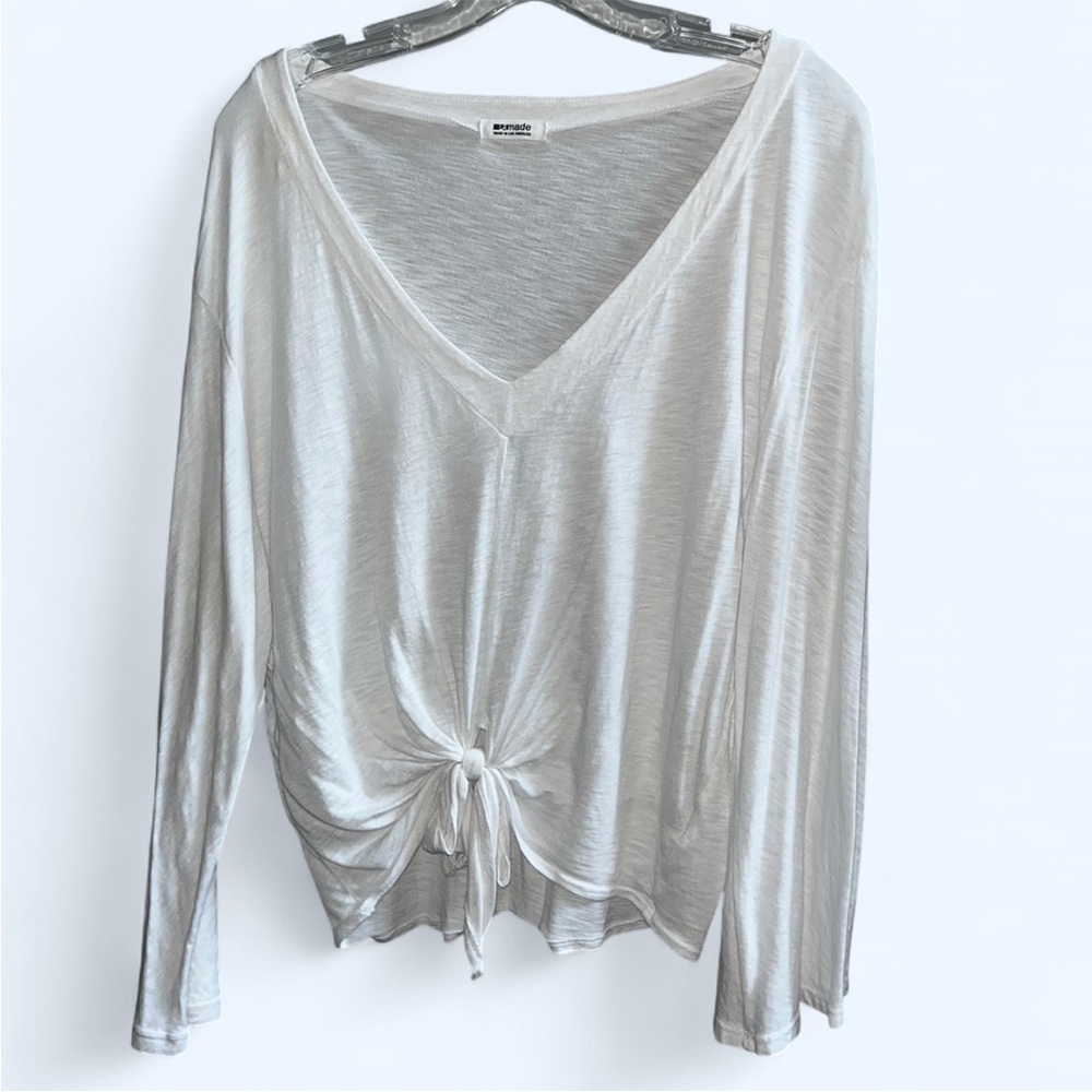 Long Sleeve V-Neck Shirt with Front Tie